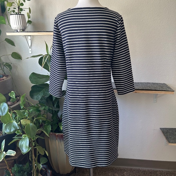 New Talbots White Navy Straps 79%Cotton 16% Polyester Long Sleeve Dress size 8P - Picture 7 of 12